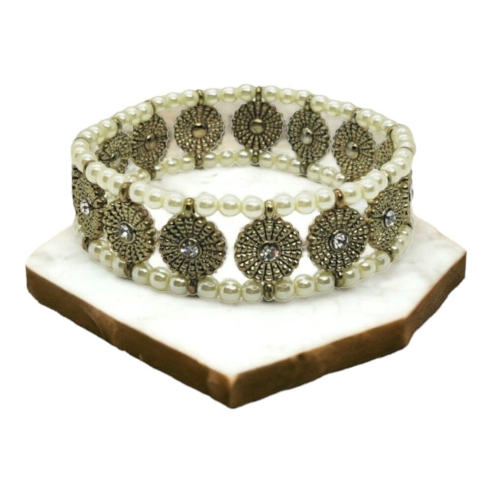 Stretchy Bohemianβ Pearl & Gold Tone Metal Bracelet Formal Jewelry Bridal Party
